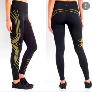 Gap x Wonder Woman gold leggings